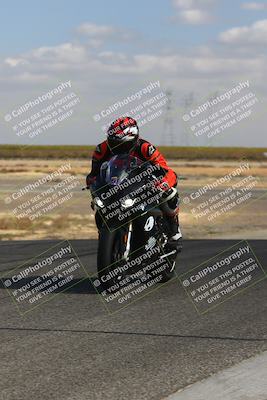 media/Nov-03-2024-TrackDaz (Sun) [[44580f4982]]/B Group/1220pm (Wheelie Bump)/